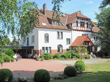 Das Gut Wachholz in Beverstedt ist umgeben von viel Grün