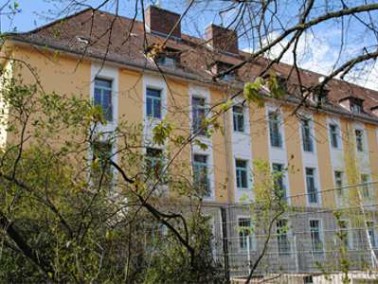 Der sanierte Altbau des Senioren Centrums Heimfeld in Hamburg