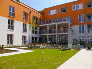 Bayernstift Seniorenwohnzentrum Rosengarten in Regensburg - Aussen