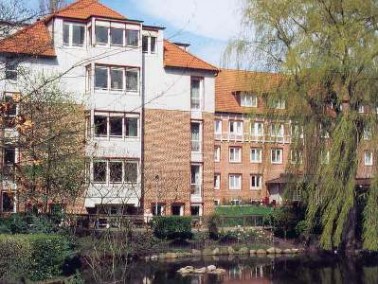 Alten- und Pflegeheim Haus Weinberg im Park der Stiftung 