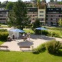Das Seniorenzentrum liegt in einer schön gestalteten Parkanlage