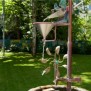Im Garten können die Bewohner spazierengehen und sich entspannen