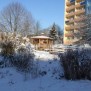 Winterlandschaft vor dem Haus Günsbach in Berlin