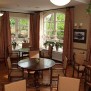 Im hauseigenen Bistro können neue Bekanntschaften geschlossen werden