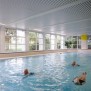 Seniorengerchter Sport im eigenen Schwimmbad
