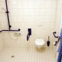 Behindertengerechte Toilette im Seniorenhaus Neue Caroline