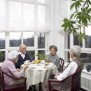 Seniorinnen und Senioren beim Essen in der Seniorenresidenz Brunnenbergblick Bad Elster