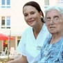 Pflege mit fürsorglicher Zuwendung im KerVita Senioren-Zentrum "Am Botanischen Garten" in Rostock