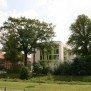 Das Integra Seniorenpflegezentrum liegt in einer schönen Parkanlage