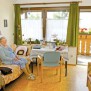 Gemütliches Zimmer im Altersheim Patmos