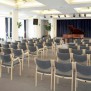 Der großzügig gestaltete Veranstaltungsraum