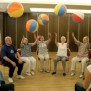 Senioren beim Ballspiel im GDA Wohnstift Frankfurt am Zoo