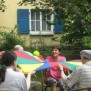 Ballspiel im Garten des Franz-Rohde-Haus in Karlsruhe