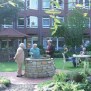 Im Garten des Wohnstifts
