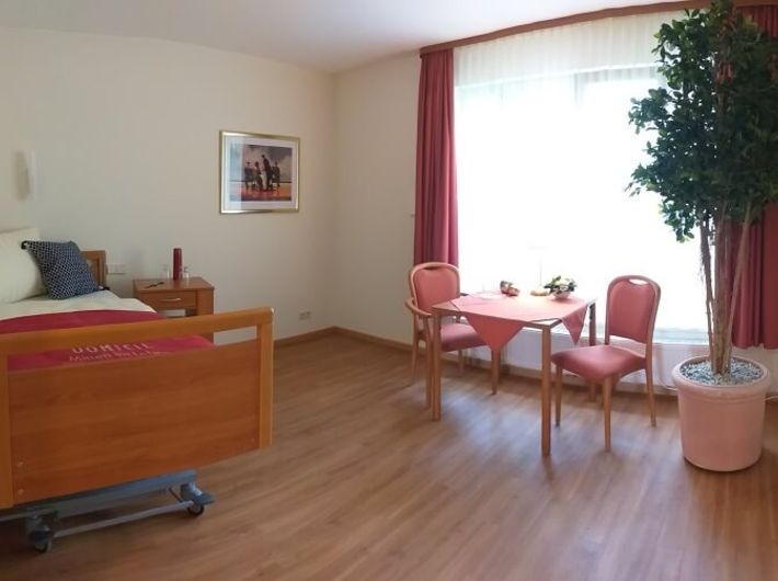 Domicil - Seniorenpflegeheim Bad Vilbel Gmbh www.wohnen-im-alter.de