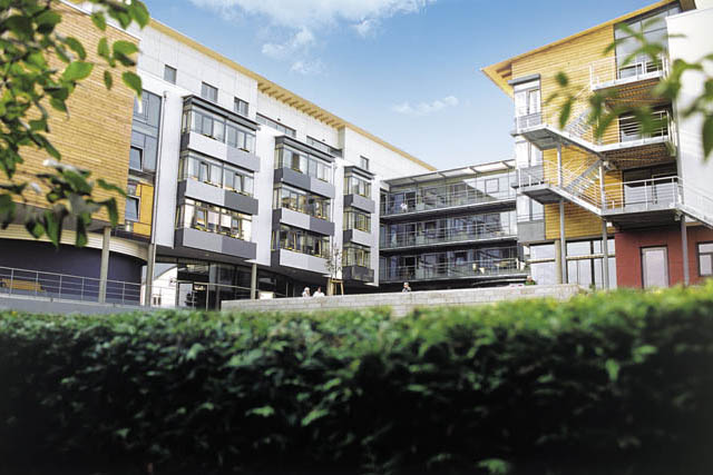 Karl Wacker Heim Evangelische Heimstiftung www.wohnen-im-alter.de