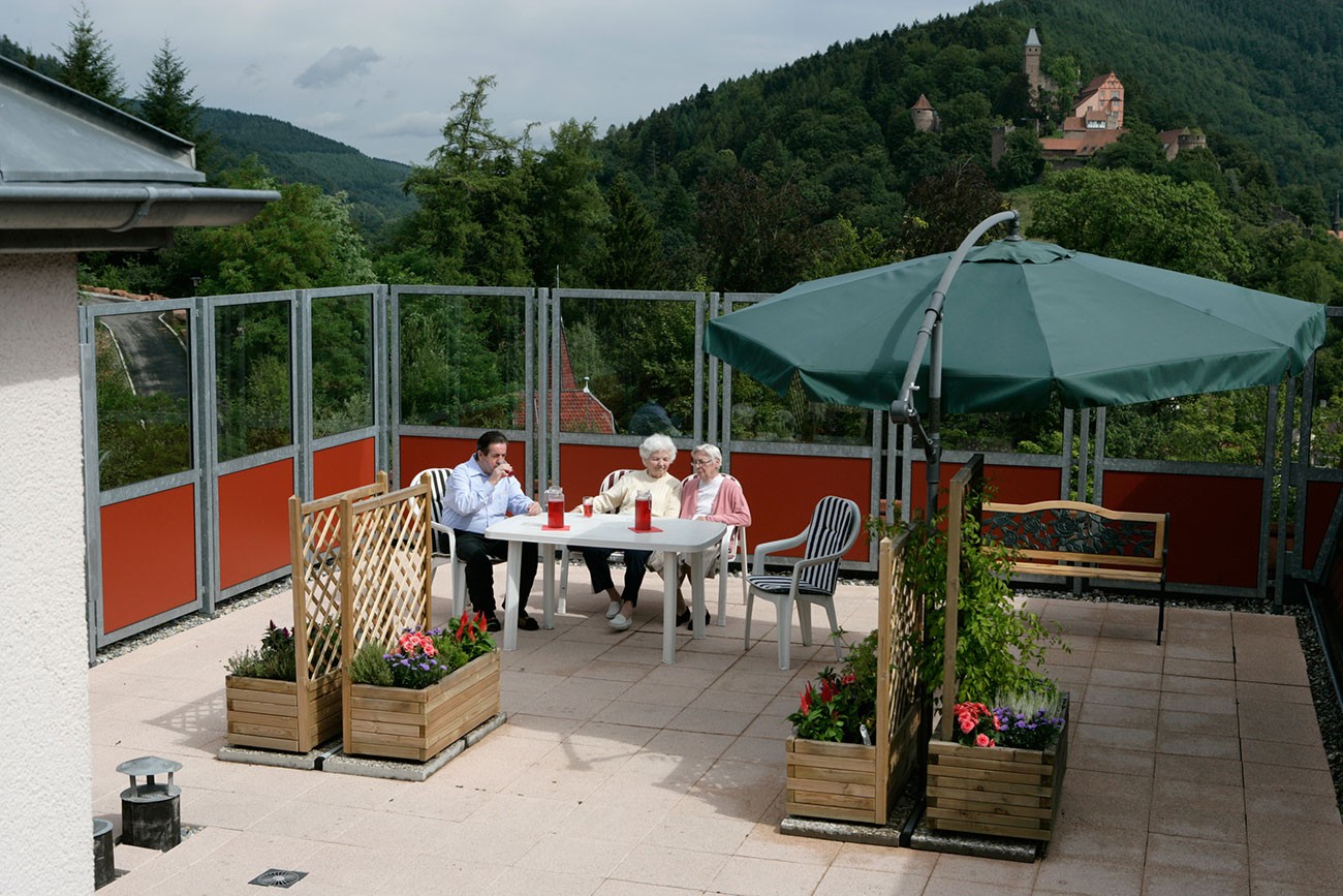 Haus Der Betreuung Und Pflege Am Michelberg Hirschhorn www.wohnen-im-alter.de